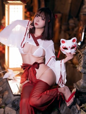 Yuuhui Yuhui No.33 chúc nữ thần phù thủy