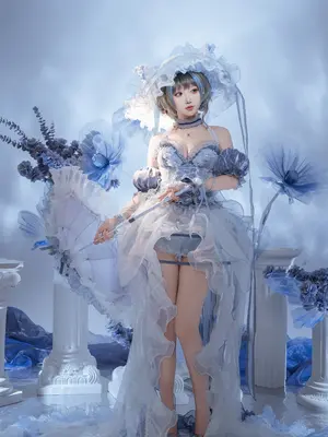 Bánh mì Fairy - Azur Blue Route Cheshire váy