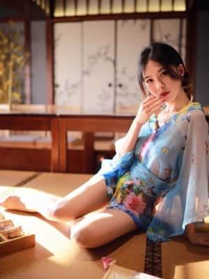 Dou Niang Lishi No.020 Water Blue kimono