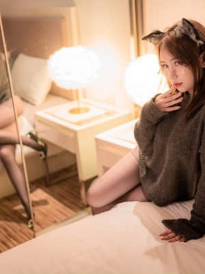 Yibei Yibei No.002 Black Stocking