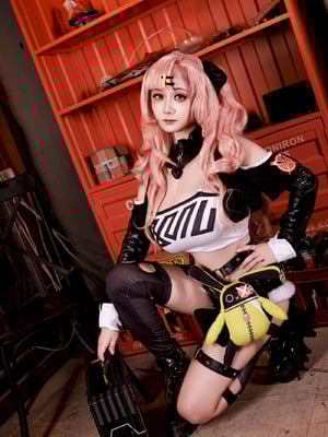 Xuexue - Cuộc sống hàng ngày của Nicole Zero Zone